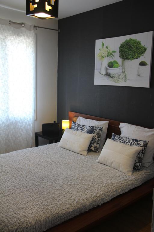 Appartement Proche Hippodrome Caen Ruang foto