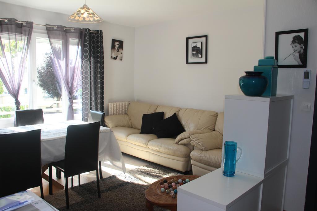 Appartement Proche Hippodrome Caen Ruang foto